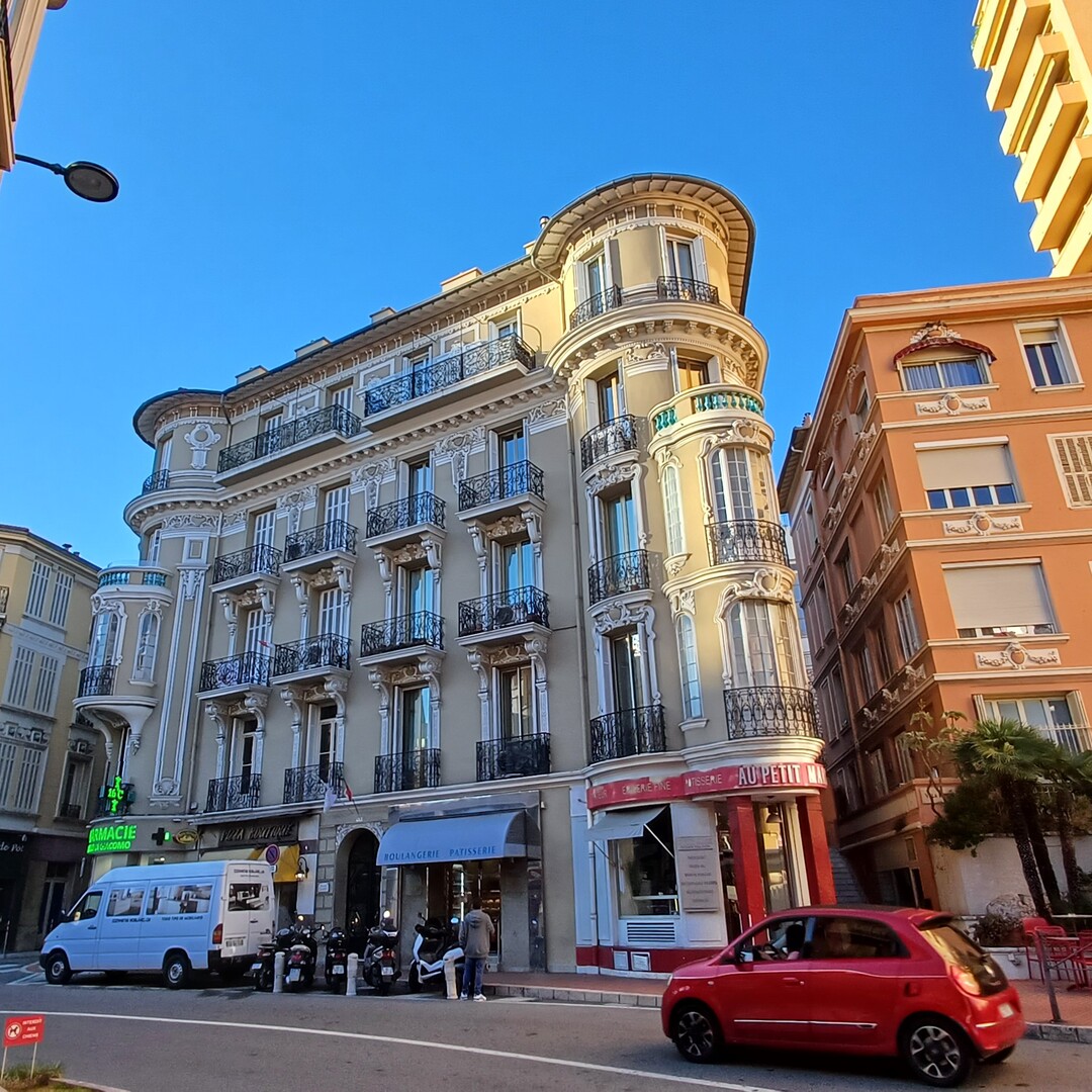 Palais du Midi - Boulevard du Jardin Exotique - Appartements à vendre à Monaco