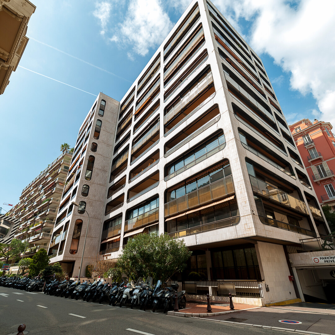 STUDIO - MONTAIGNE - Appartements à vendre à Monaco