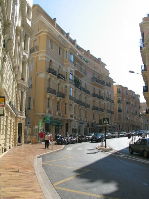 3P RÉNOVÉ À LA RADIEUSE - Appartements à vendre à Monaco