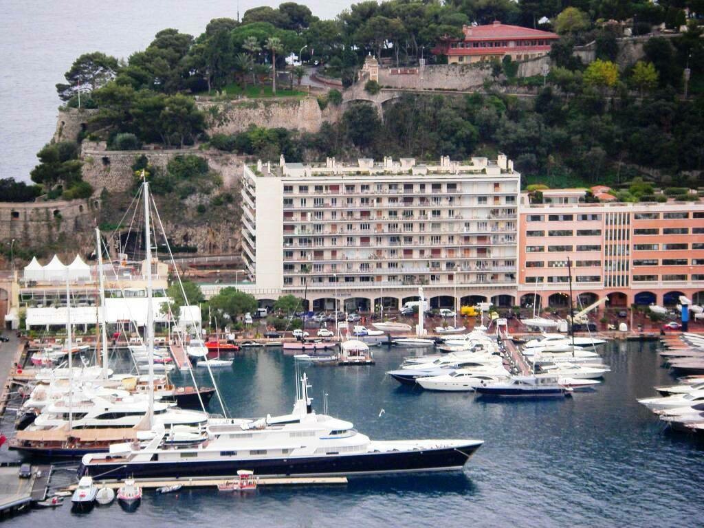 Port Hercule - Le Ruscino - Quai Antoine 1er - Propriétés à vendre à Monaco