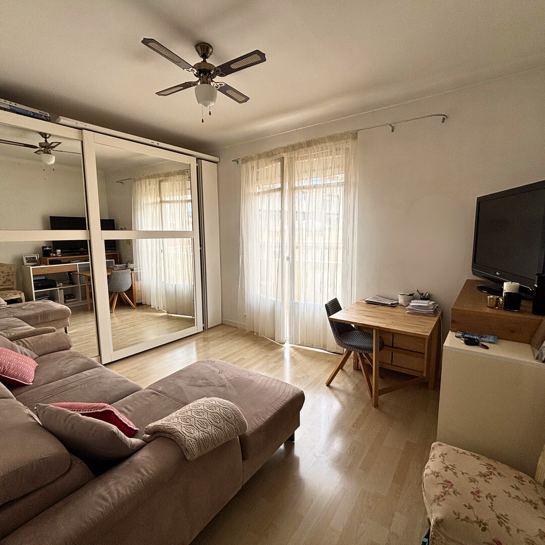 APPARTEMENT 2 PIECES / IMMEUBLE LE MASSENA - Appartements à vendre à Monaco