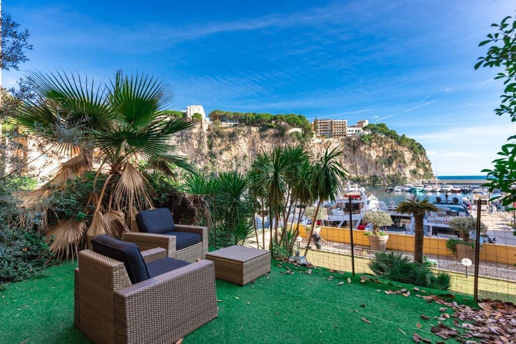 LE GIORGONE - 2 PIECES - Appartements à vendre à Monaco