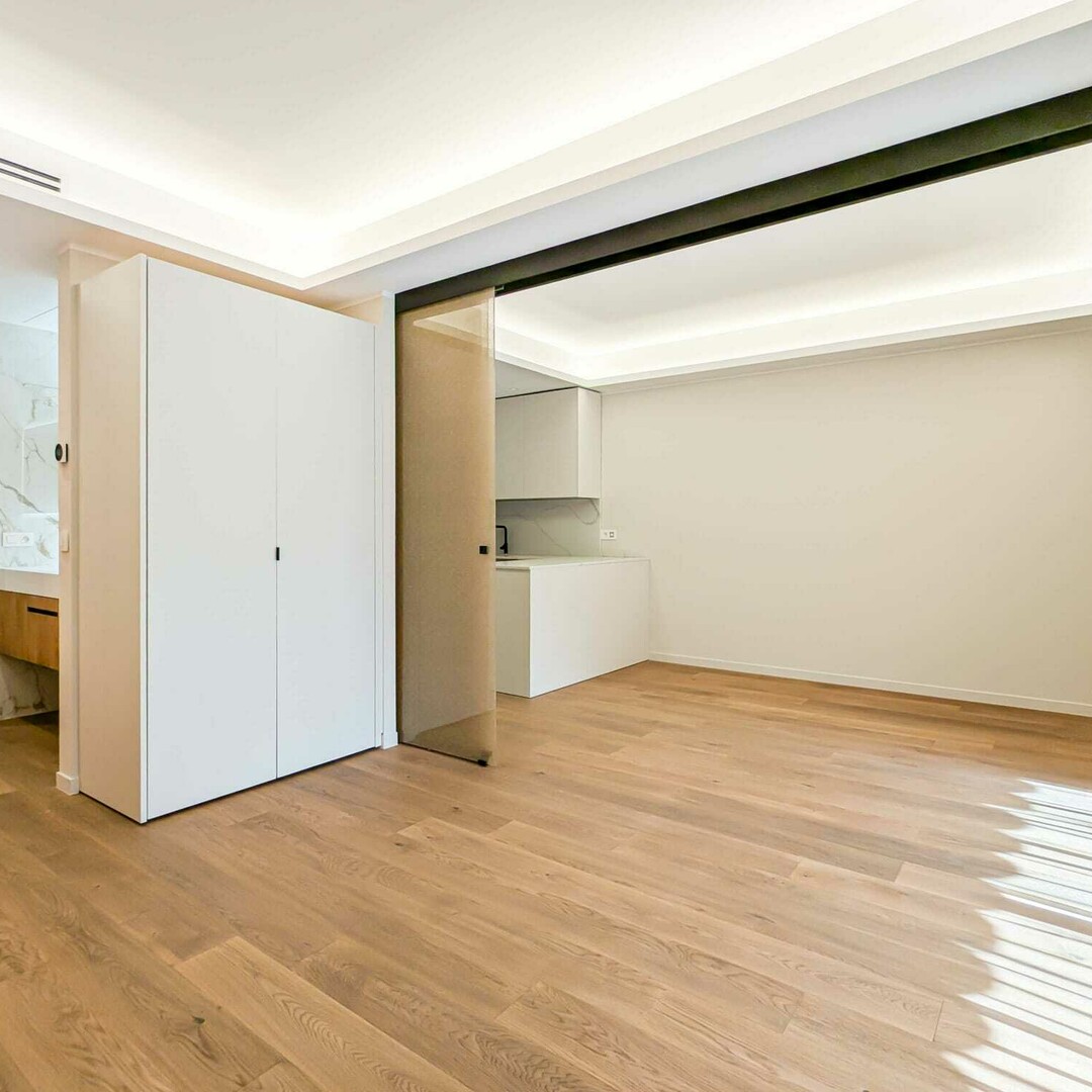 PROCHE CASINO / LES OLIVIERS / 2 PIECES VUE MER LATERALE - Appartements à vendre à Monaco