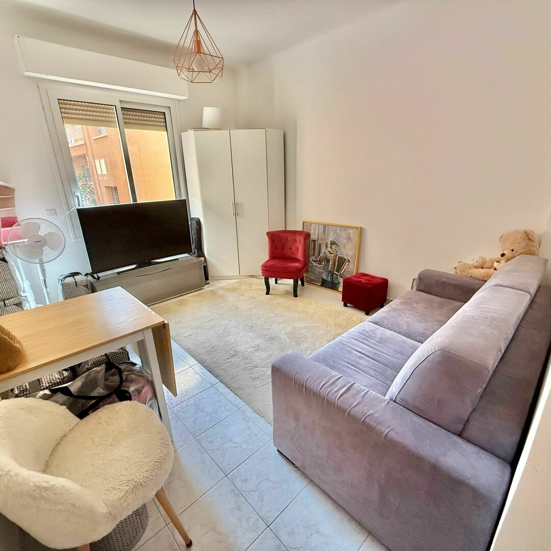 MONTE CARLO / 2 PIECES LIBRE DE LOI / USAGE MIXTE - Appartements à vendre à Monaco