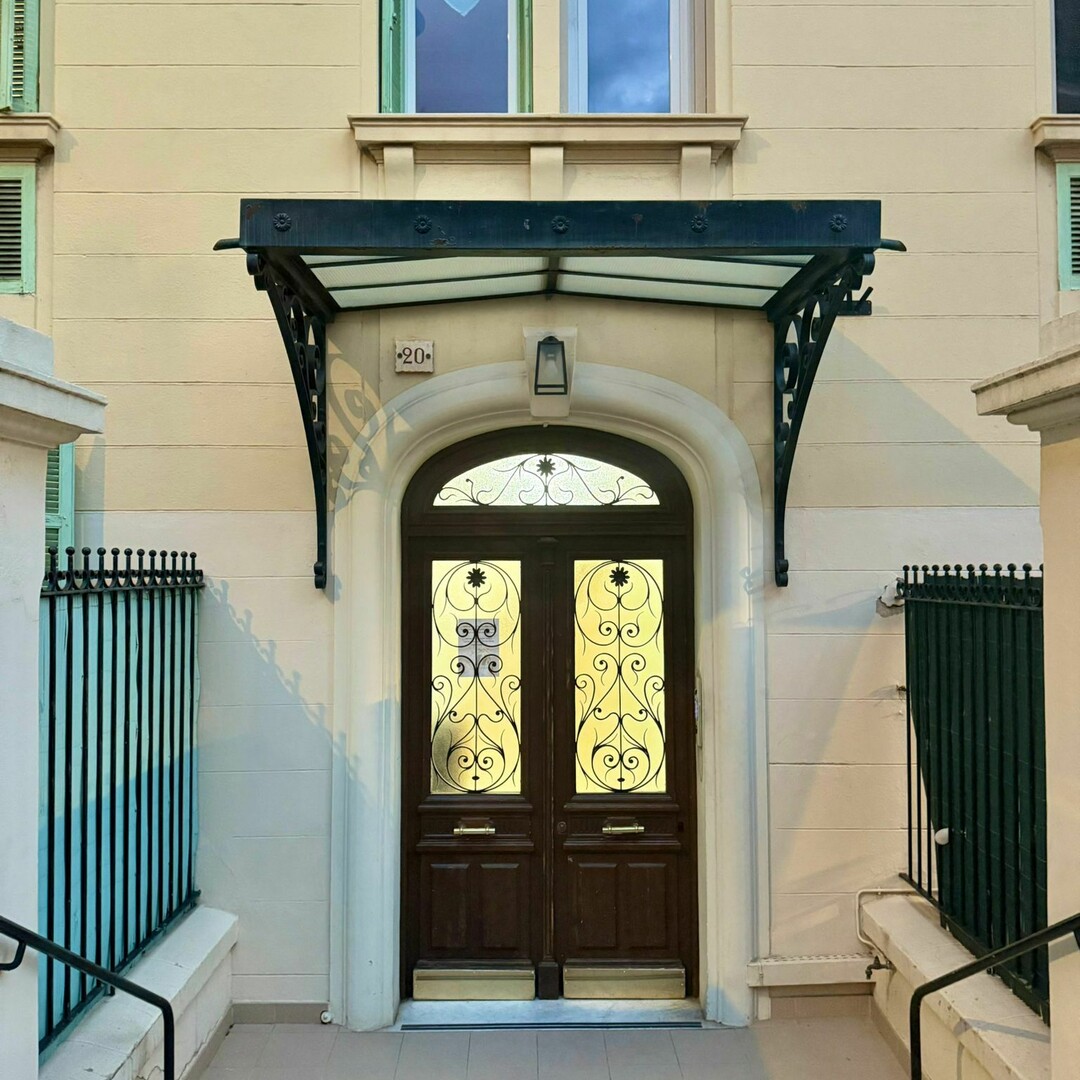 MONTE CARLO / 2 PIECES / GRANDE TERRASSE - Appartements à vendre à Monaco