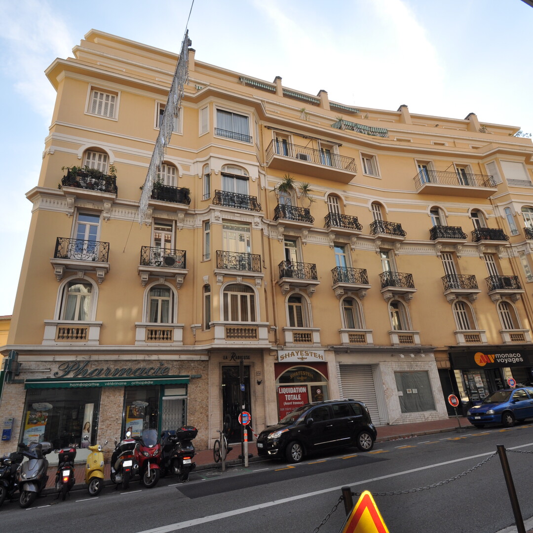EXCLUSIVITE - 2 PIECES - LA RADIEUSE - Appartements à vendre à Monaco