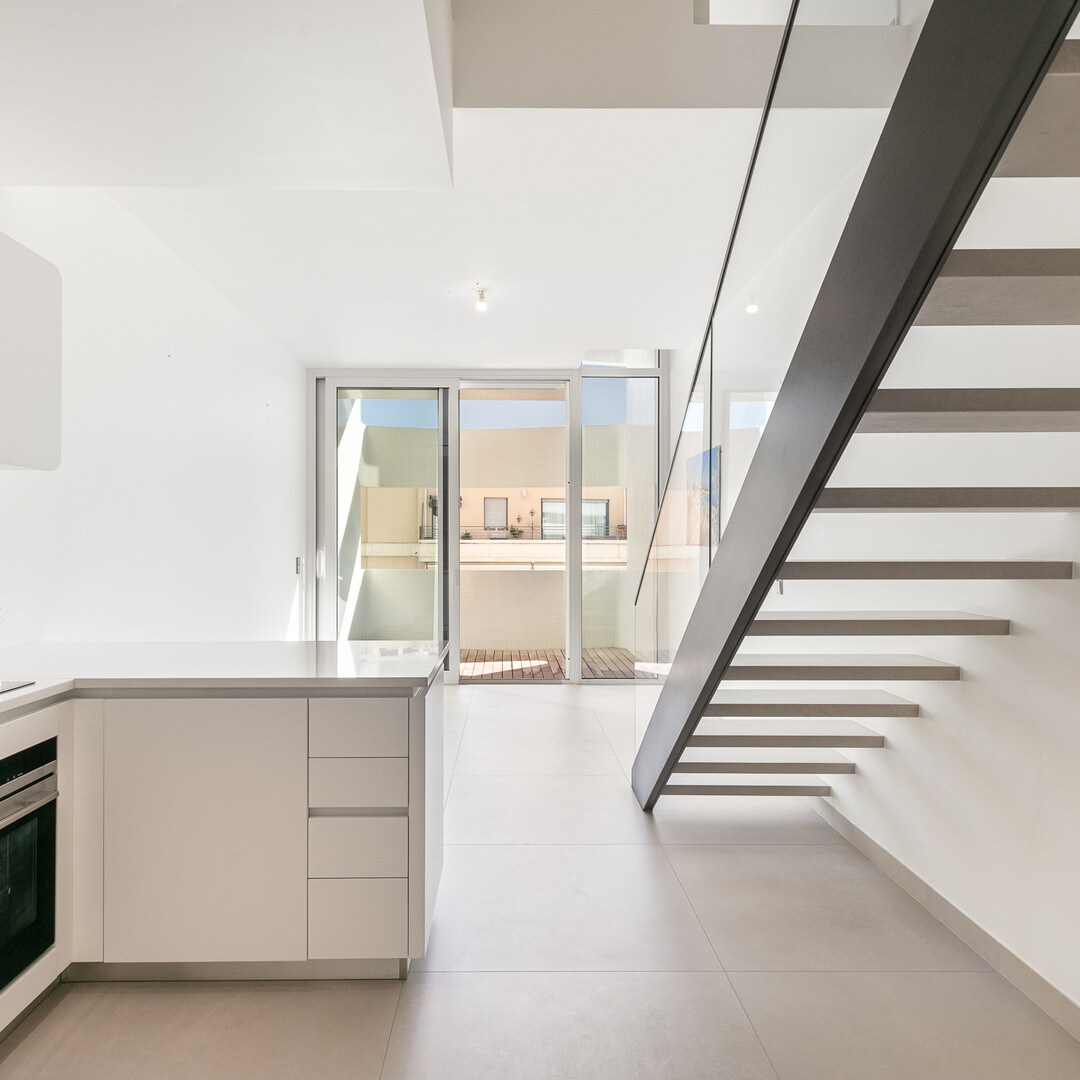 Immeuble Le Stella 2 pièces en façade étage élevé - Appartements à vendre à Monaco