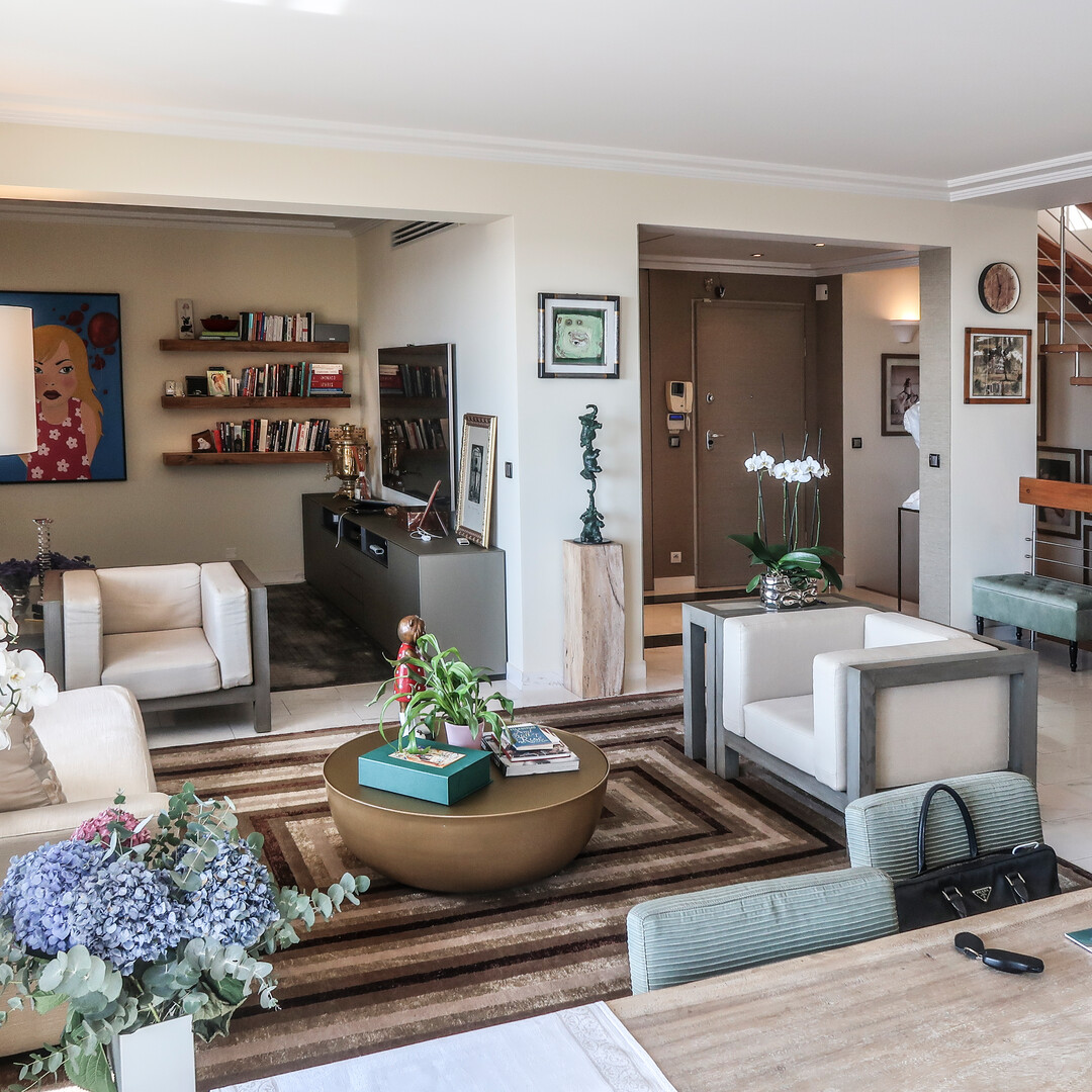 MAGNIFIQUE TRIPLEX PENTHOUSE AVEC VUE PANORAMIQUE SUR LE PORT - Appartements à vendre à Monaco