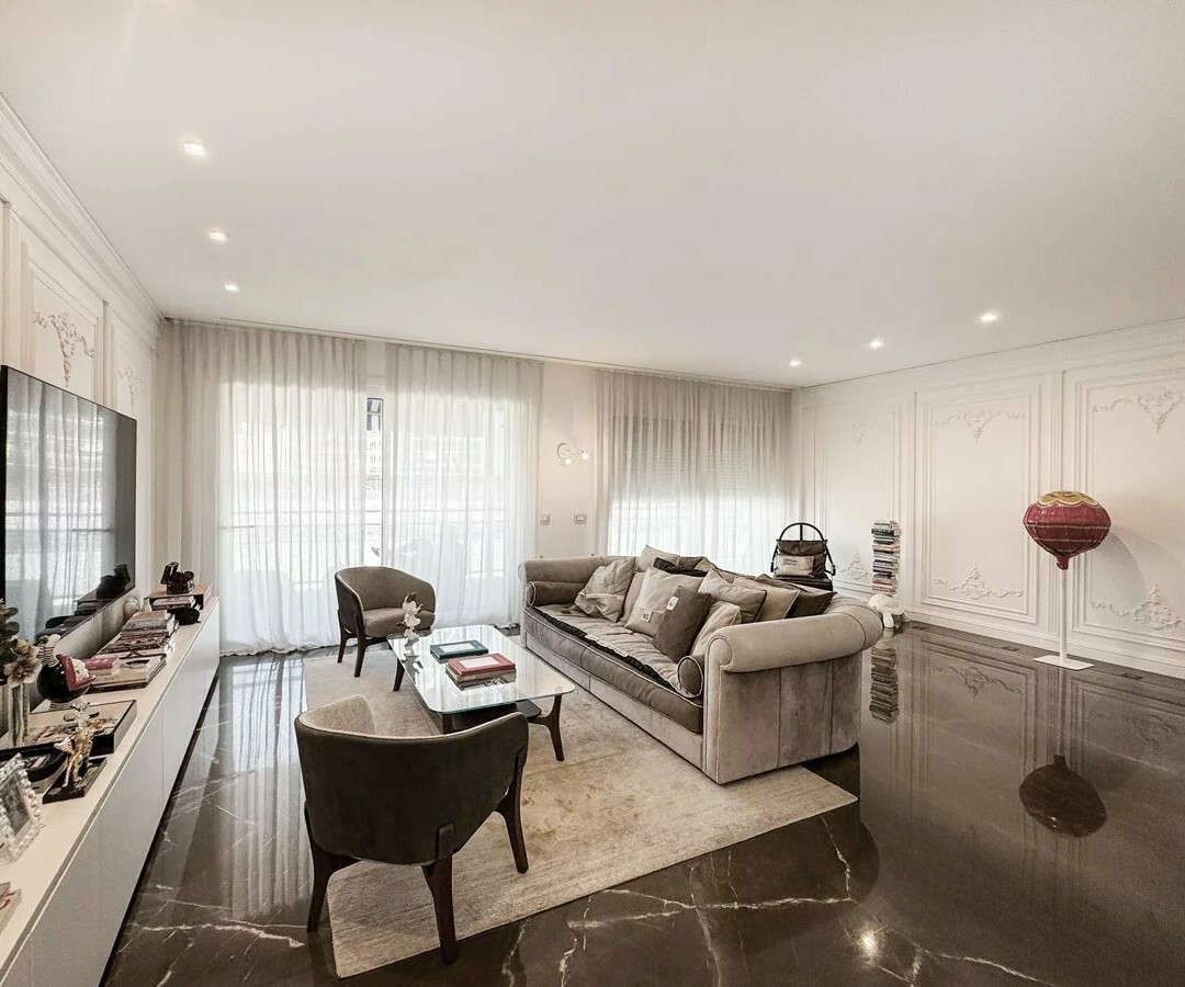 Exclusivité - Appartement familial de 4 pièces - Appartements à vendre à Monaco
