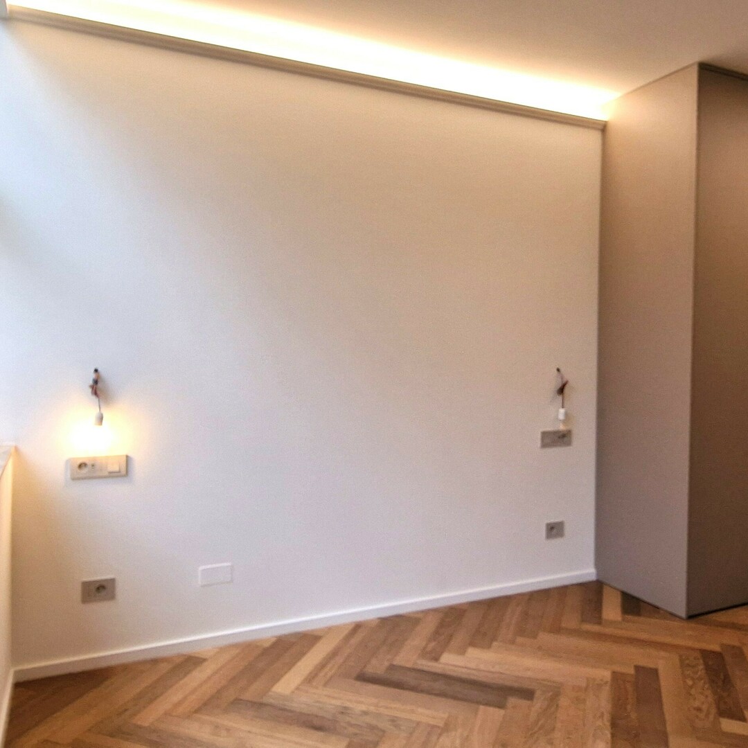 MONACO CONDAMINE Élégant 3 pièces entièrement rénové avec parking - Appartements à vendre à Monaco