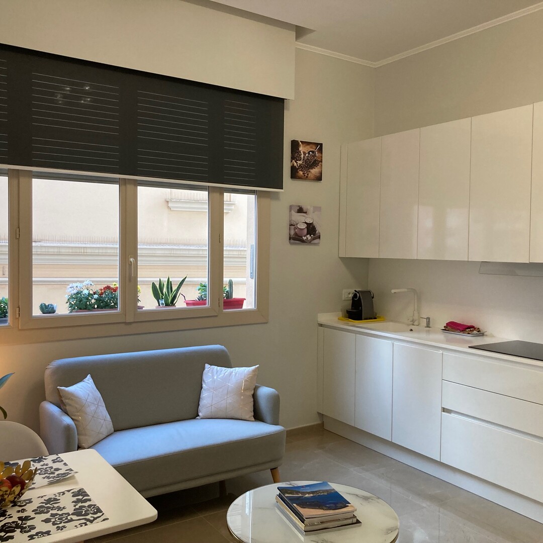 CHARMANT 2 PIÈCES - PEU DE CHARGES - PRES DES COMMODITES - Appartements à vendre à Monaco
