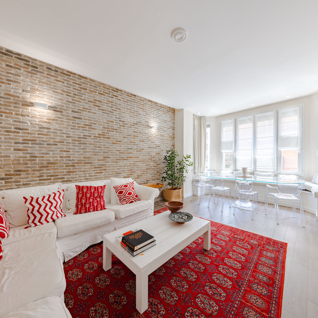 4 PIÈCES CENTRALE RÉNOVÉ - Appartements à vendre à Monaco