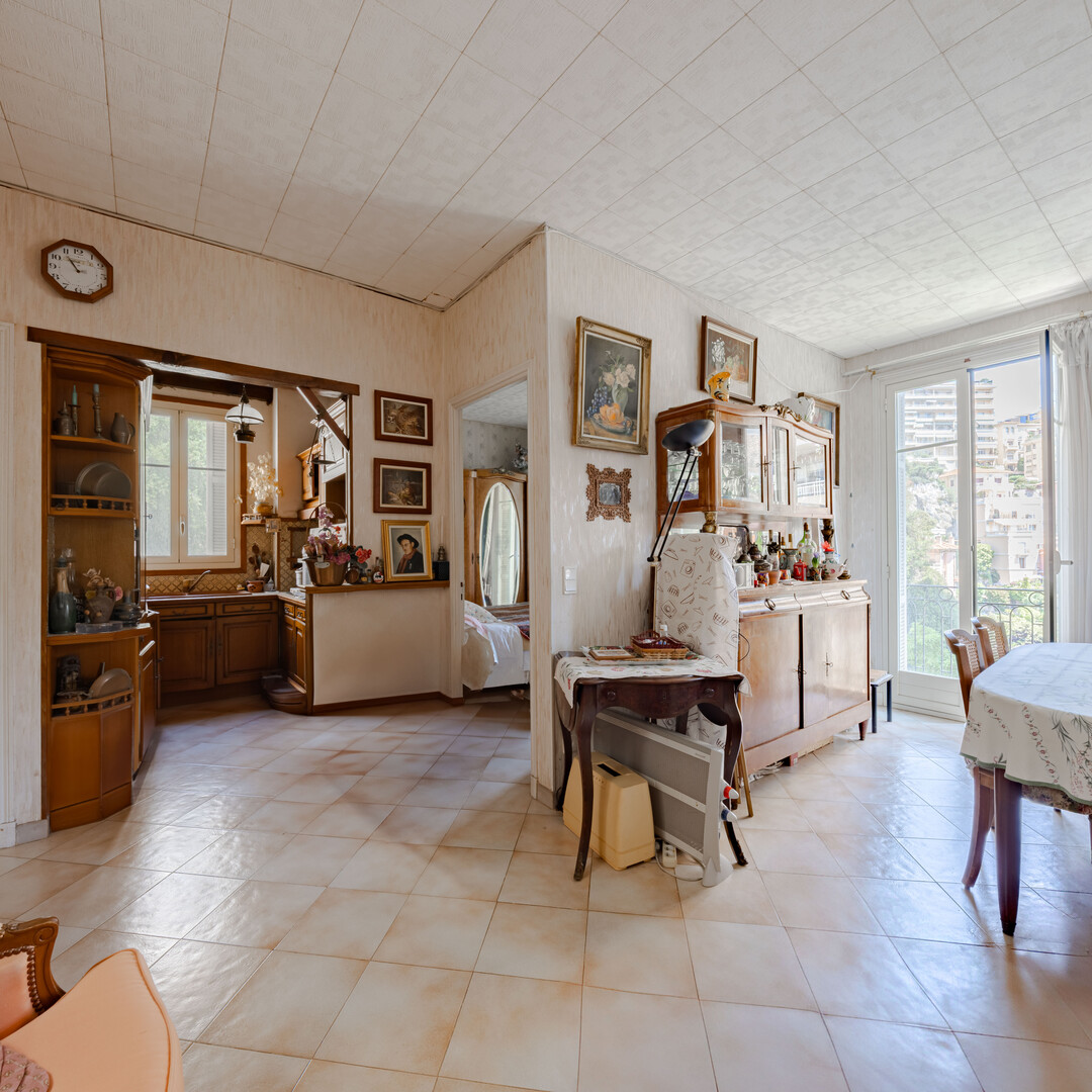2 PIÈCES À RÉNOVER – POTENTIEL 3 PIÈCES - Appartements à vendre à Monaco