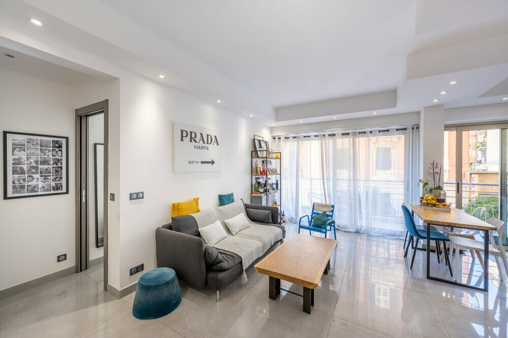 3 PIÈCES À USAGE MIXTE - Appartements à vendre à Monaco