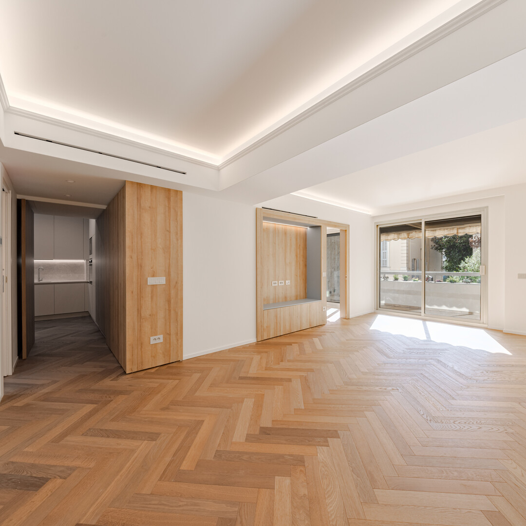 SPACIEUX 3 PIECES RENOVE SUR LE PORT - LE SUFFREN - Appartements à vendre à Monaco