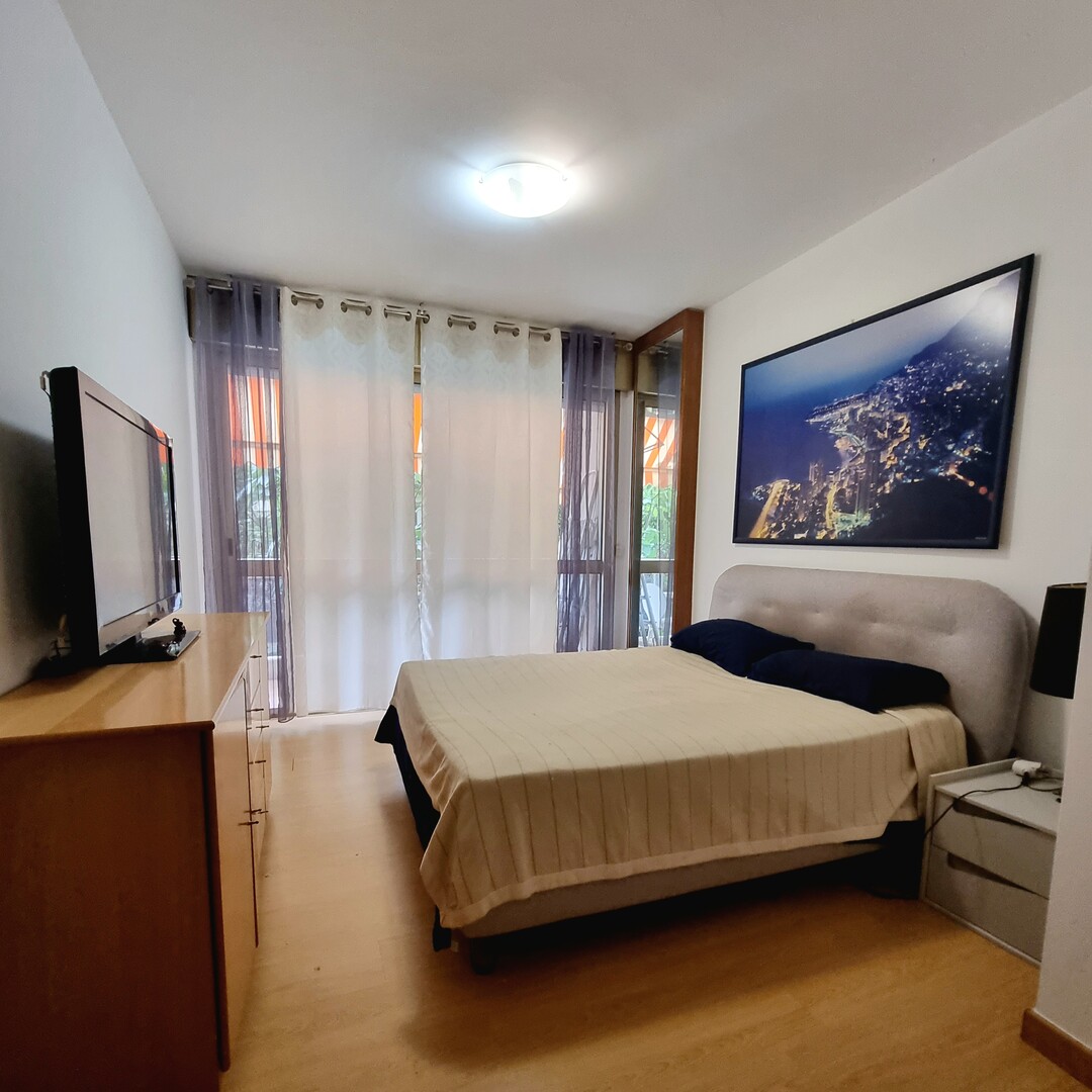 3/4 PIECES - VALLESPIR AVEC UN BEL ESPACE A RESTUCTURER - Appartements à vendre à Monaco