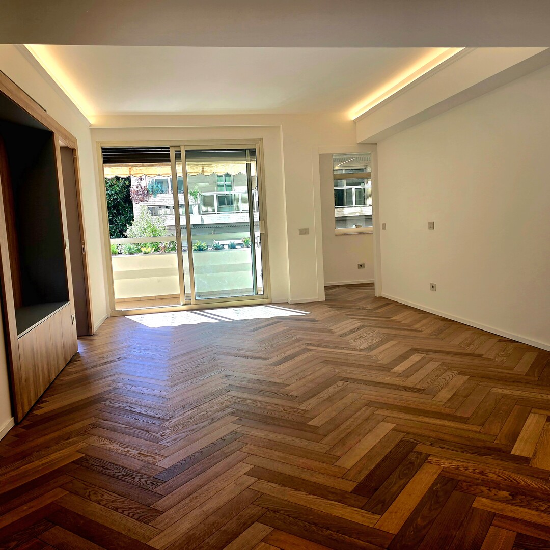 3 PIECES - LE SUFFREN BEL APPARTEMENT ENTIEREMENT RENOVÉ - Appartements à vendre à Monaco