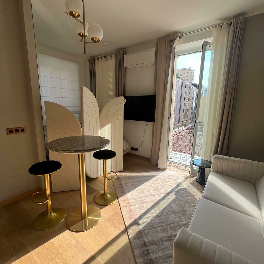 STUDIO - PETIT BIJOU A SAISIR - Appartements à vendre à Monaco