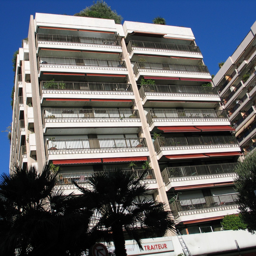 MIRABEL : 2 PIECES - TERRASSE - USAGE MIXTE