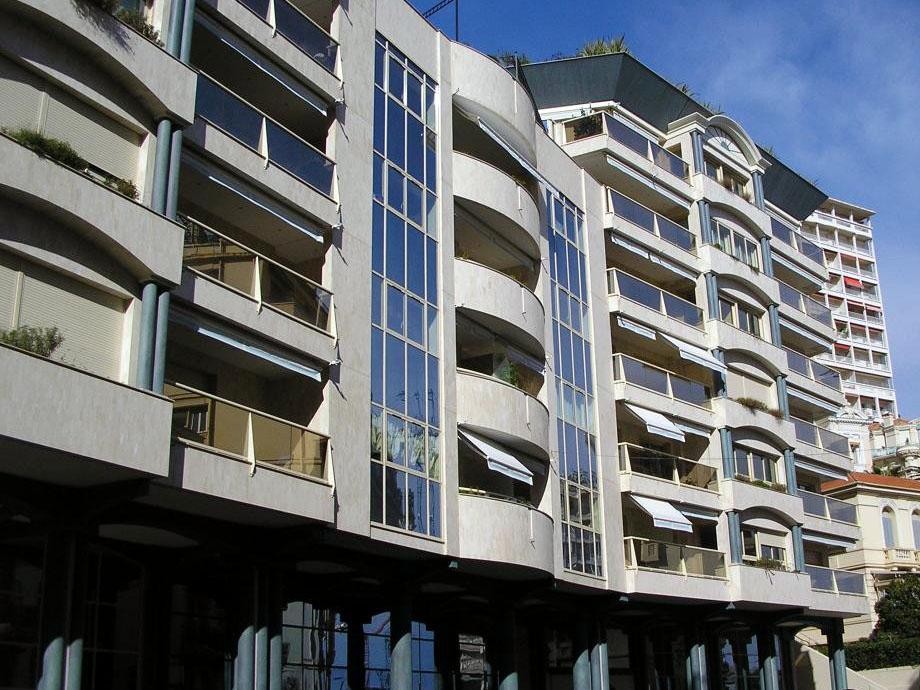 Grand bureau, 5 zones de travail
