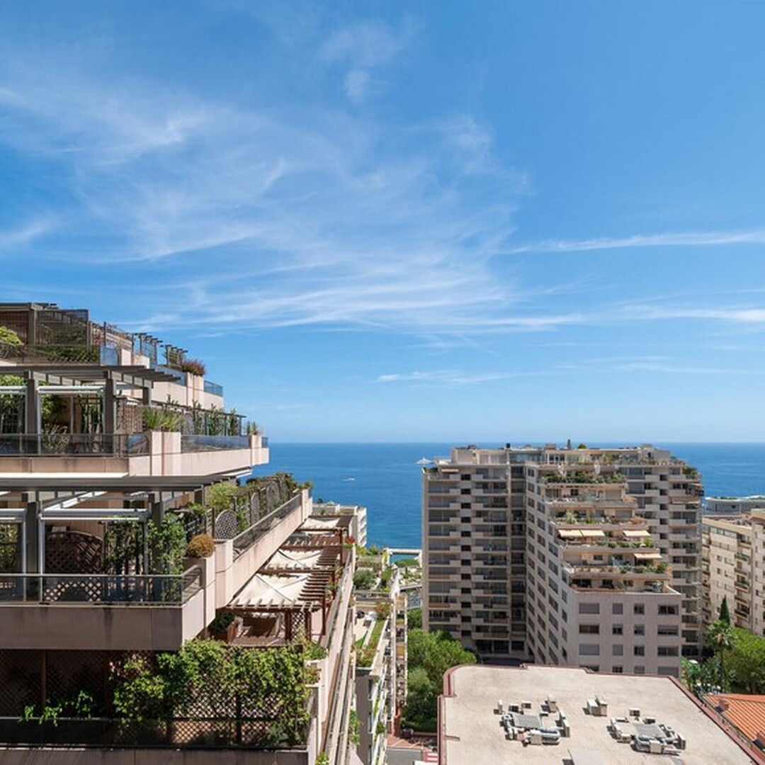 Château Périgord II, 3 pièces en étage élevé
