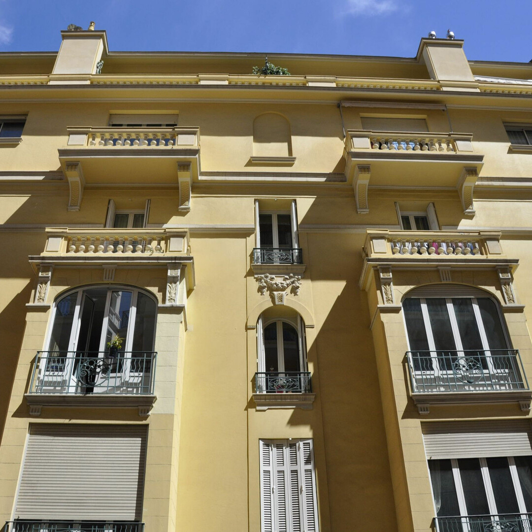 FLOR PALACE II 