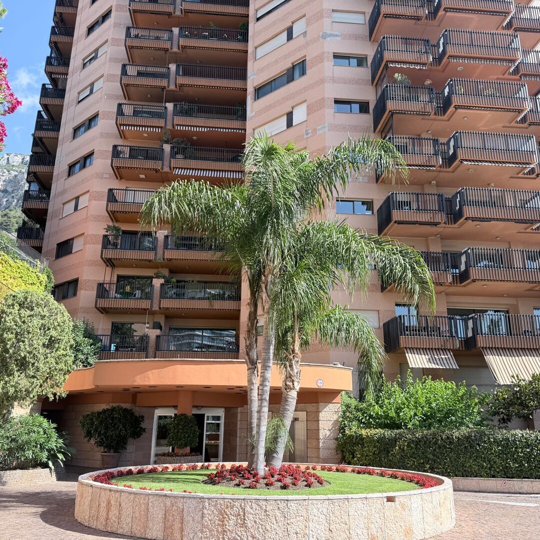 PARC SAINT ROMAN – ÉLÉGANT STUDIO