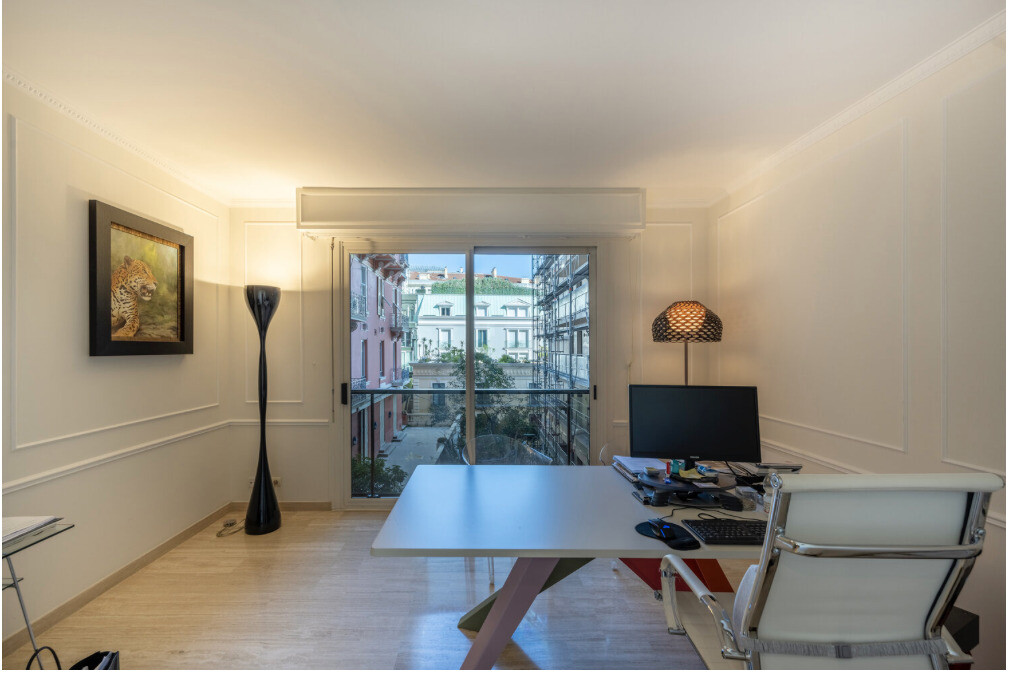 CARRE d'OR / LE MONTAIGNE / STUDIO