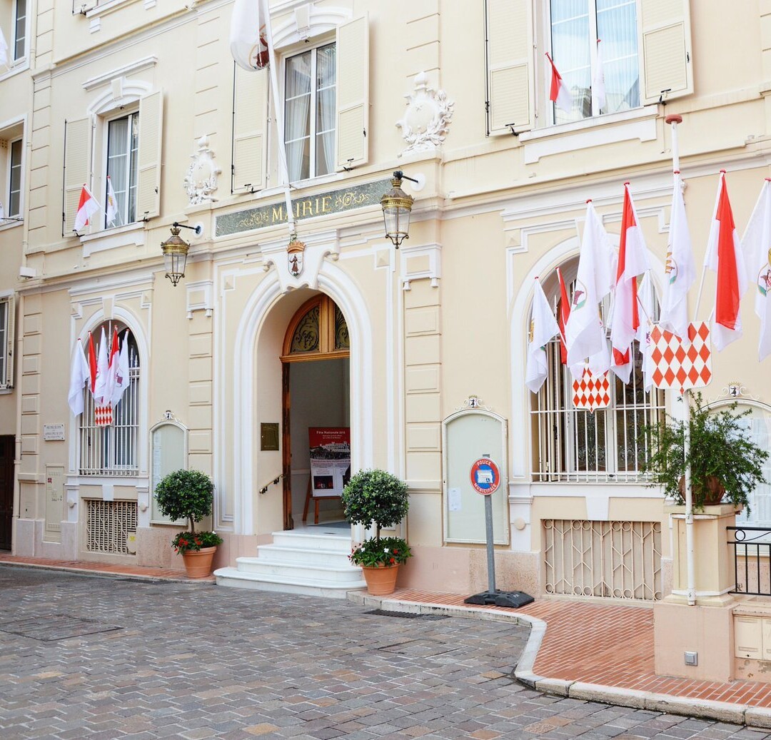 MONACO VILLE / APPARTEMENT A RENOVER