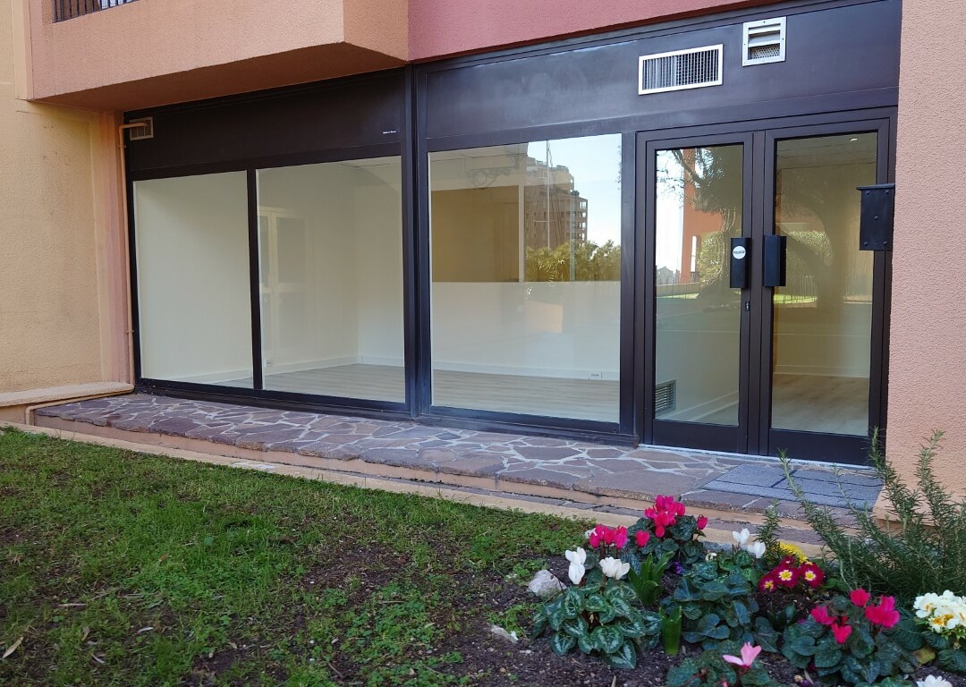 FONTVIEILLE / TITIEN / BUREAU / LOCAL COMMERCIAL