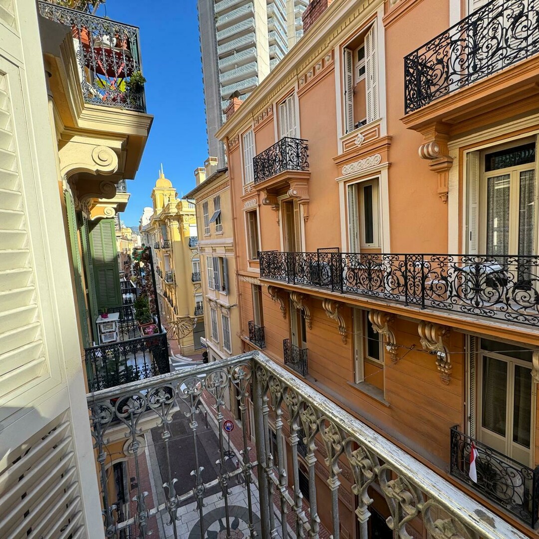MONTE CARLO / QUARTIER DES FLEURS / 3 PIECES