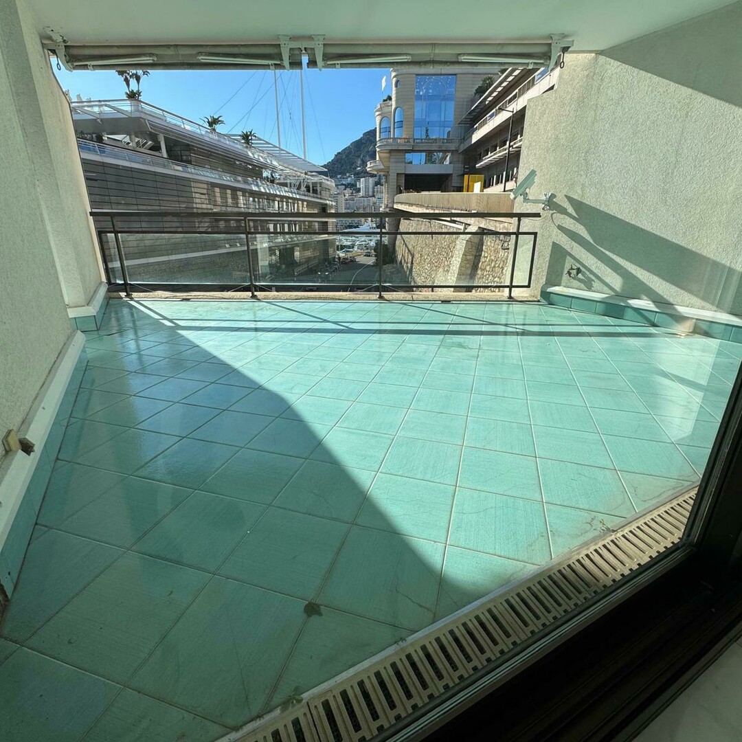 CARRE D'OR / MONTE CARLO STAR / 2/3 PIECES AVEC TERRASSE