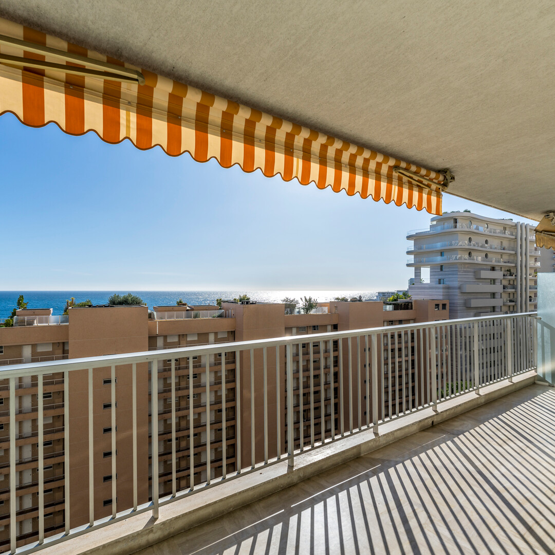 La Rousse - Le Château d'Azur - 3 Pièces lumineux avec vue Mer, grand potentiel