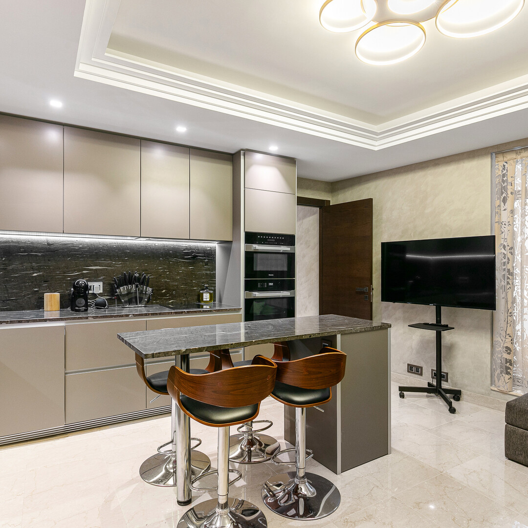 Vente studio meublé usage mixte résidence de standing Condamine Monaco