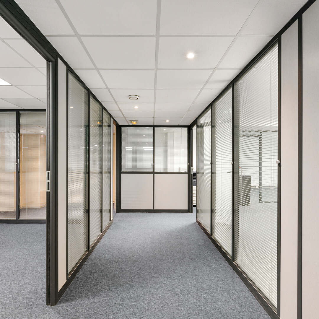 Vente Bureau Carré d'Or dans immeuble de standing avec accès indépendant