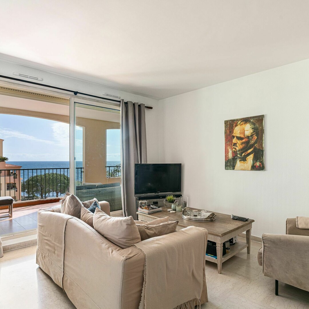 Vente Exclusivité appartement 2 pièces vue mer parking Monaco Fontvieille