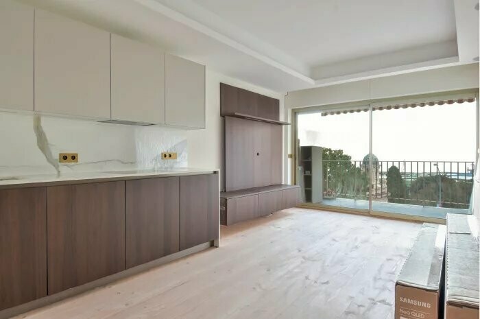 L'HERSILIA - APPARTEMENT 3 PIECES  - ENTIEREMENT RENOVE