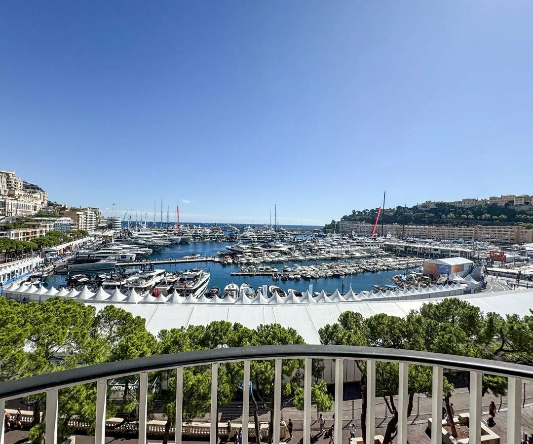 Sous Offre - Opportunité exceptionnelle sur le port de Monaco