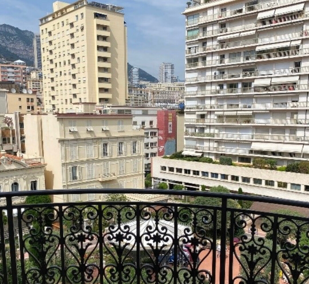 VILLA PORTOFINO | CONDAMINE | 4 PIECES