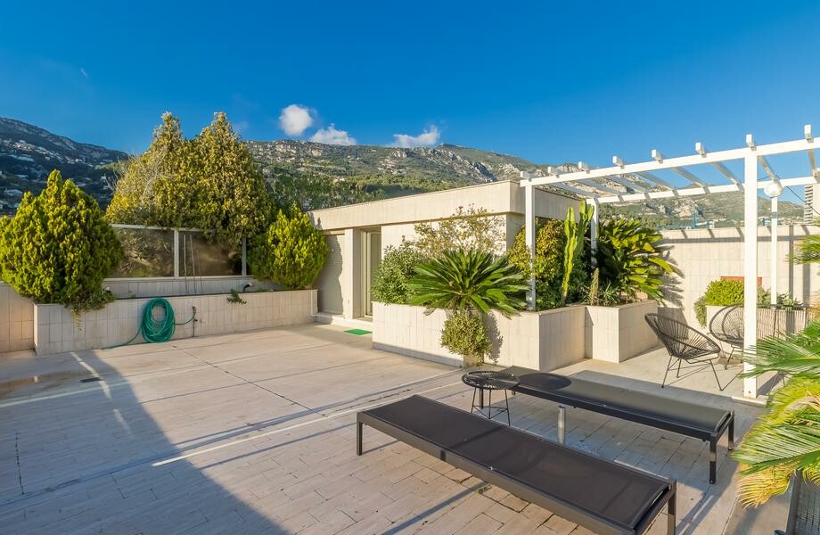 Deux appartements triplex à réunir au Jardin Exotique
