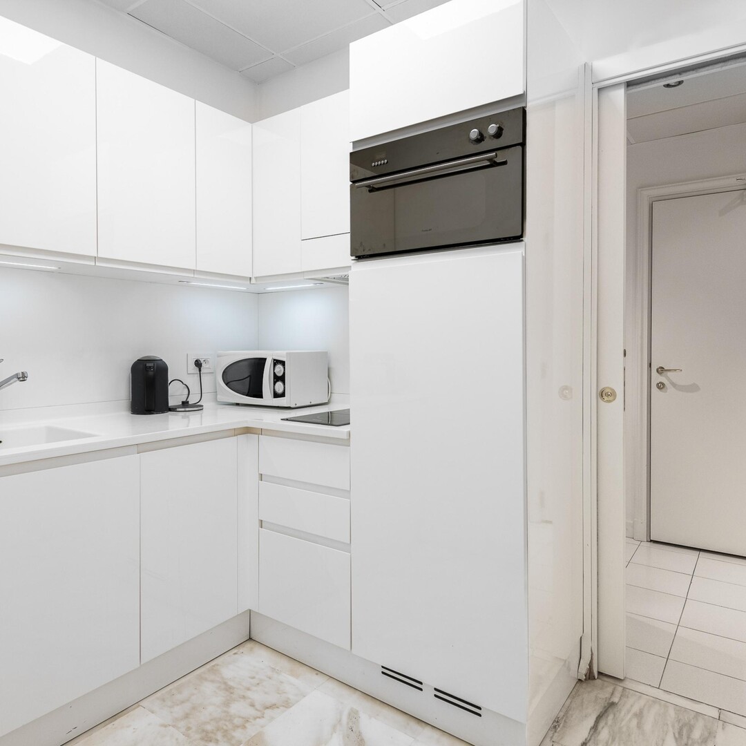 Prestigieux bureaux de 225 m2 avec parkings | Quartier Saint Roman