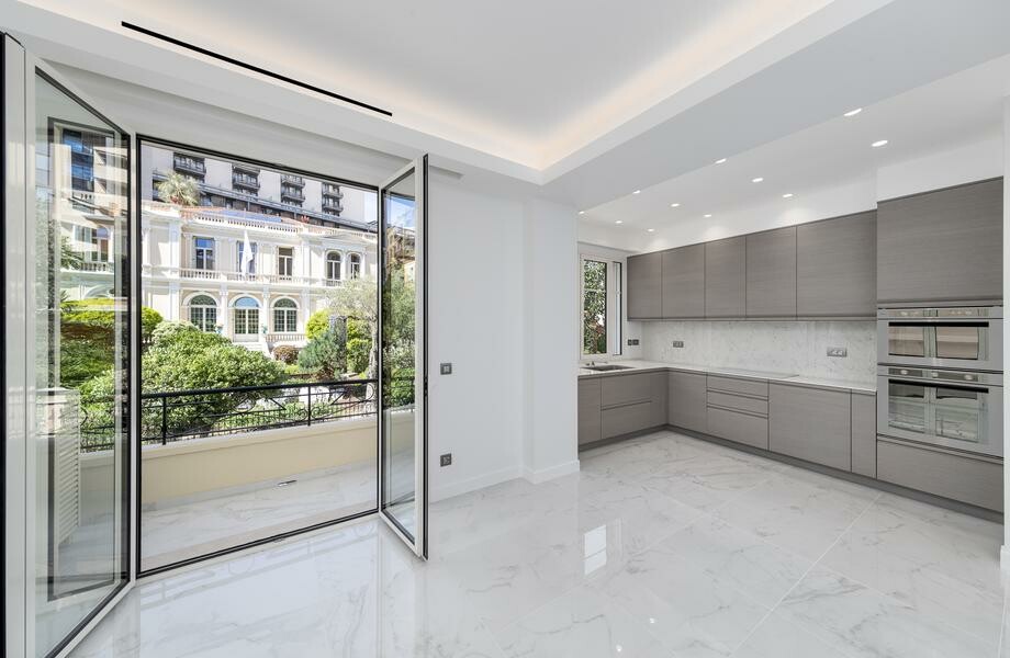 Appartement rénové au coeur de Monte-Carlo