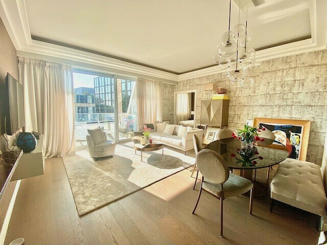 FONTVIEILLE TRES BEL APPARTEMENT DE 4 PIECES AVEC PRESTATIONS LUXUEUSES