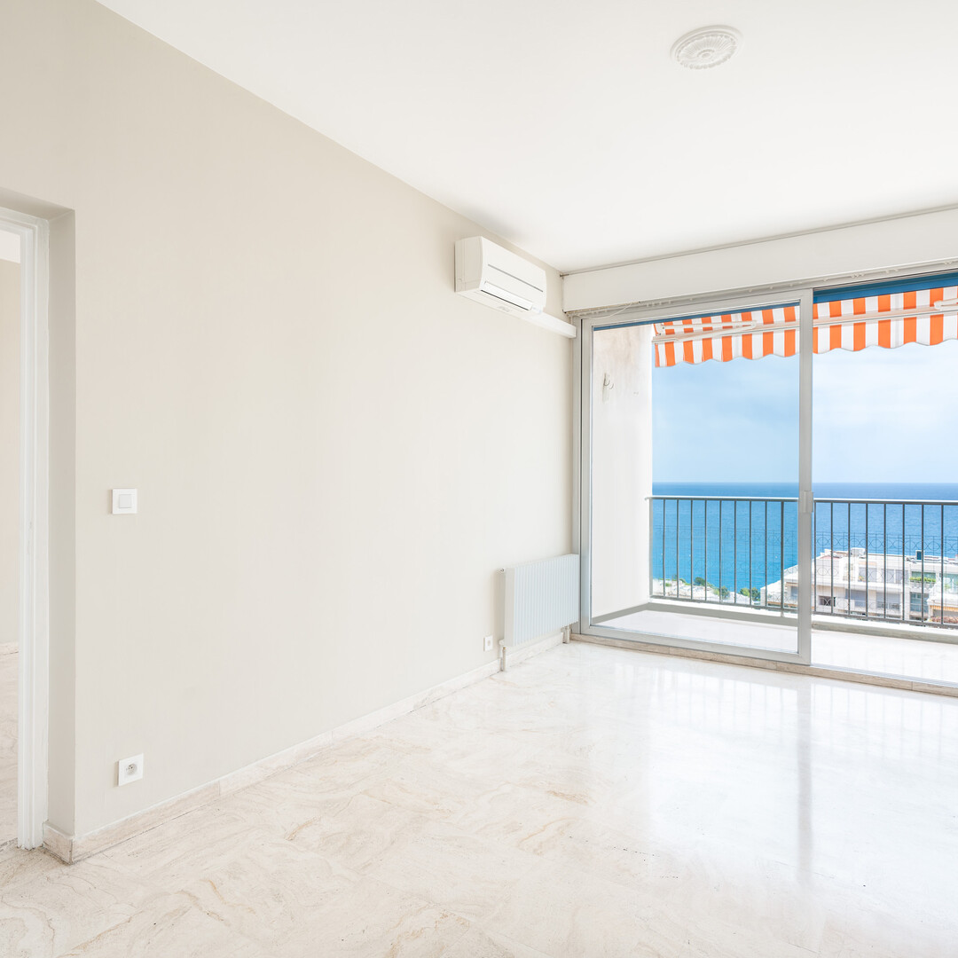 CHÂTEAU PÉRIGORD II -  La Rousse - 2 Pièces - Vue Mer