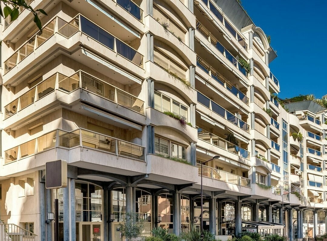 ROCAZUR - La Rousse  - Spacieux 4 Pièces Rénové