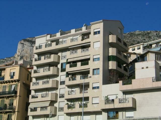MAGNIFIQUE APPARTEMENT CONDAMINE