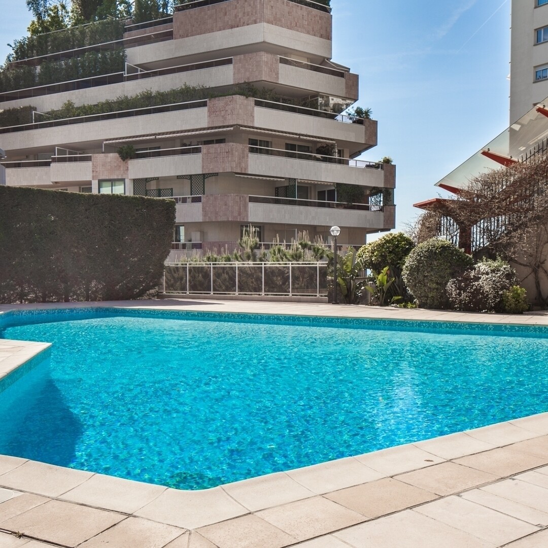 TRES BEL APPARTEMENT