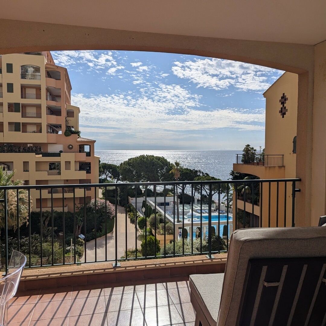 Bel appartement de 2 pièces avec  vue mer