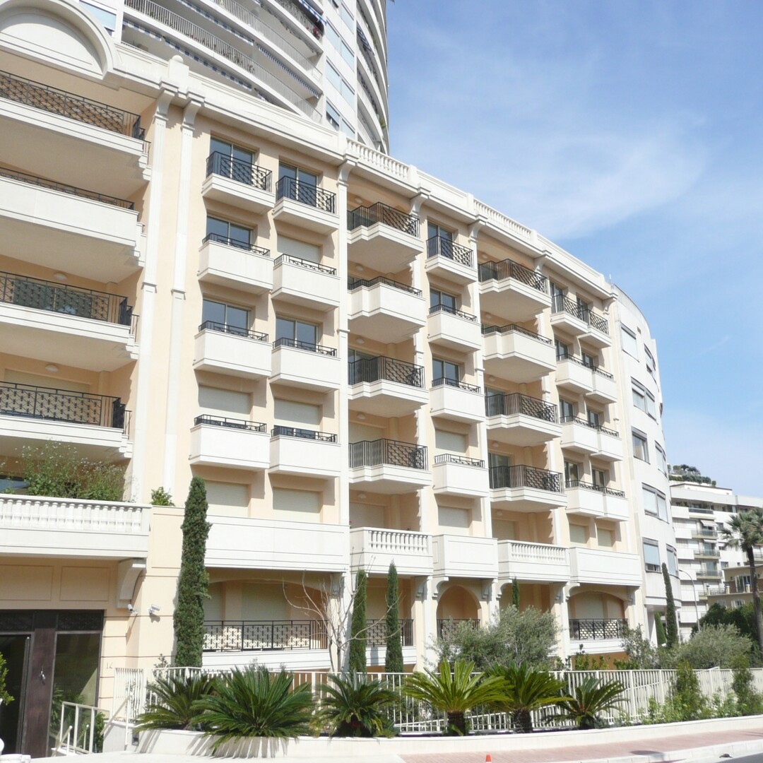 APPARTEMENT DANS MAGNIFIQUE RESIDENCE