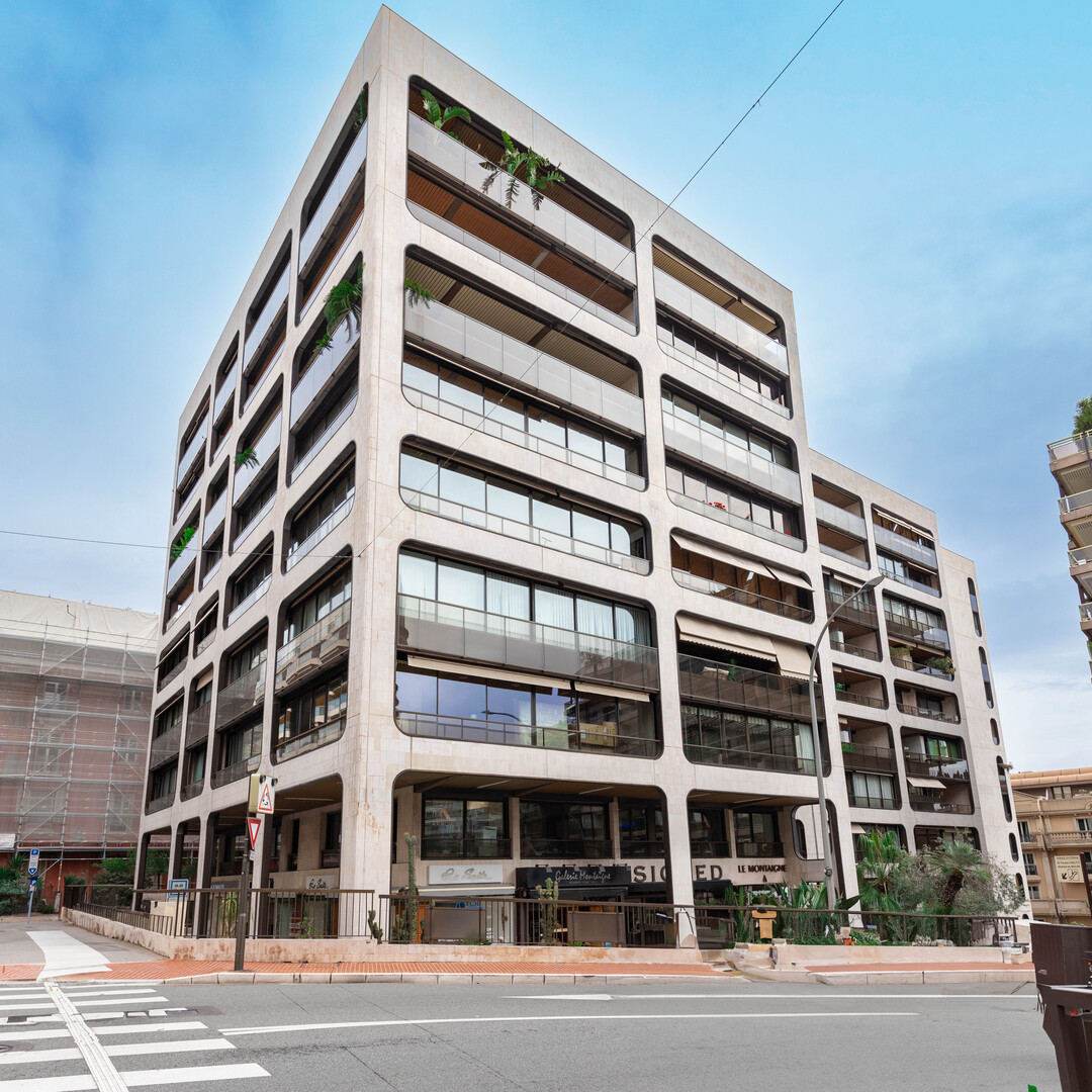 GRAND PARKING CENTRAL